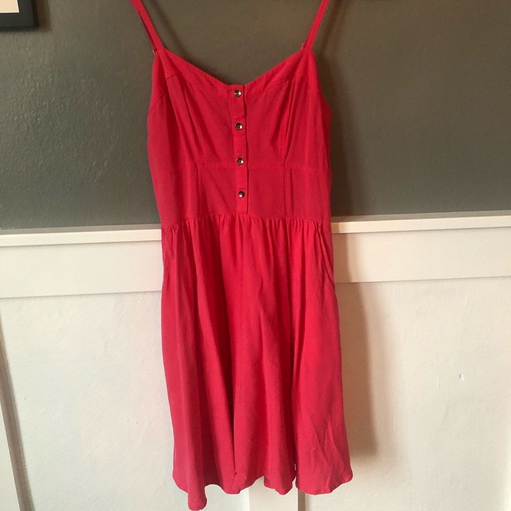 Summer pink express dress